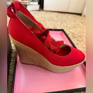Wedge sandals